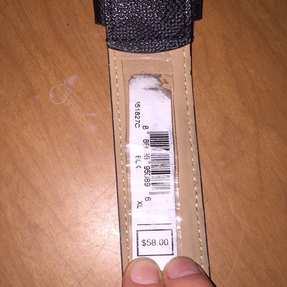 Michael Kors women’s belt - Picture 3 of 3